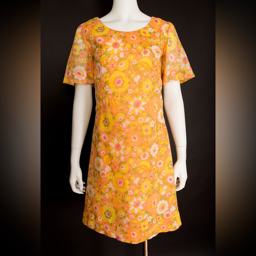 Vintage 60s 70s Flower Power Dress
